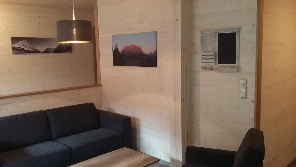 Appartements Alpenland Lermoos Værelse billede
